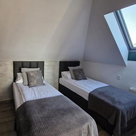 Swit - Apartament W Jezowie Sudeckim Jezow Sudecki المظهر الخارجي الصورة