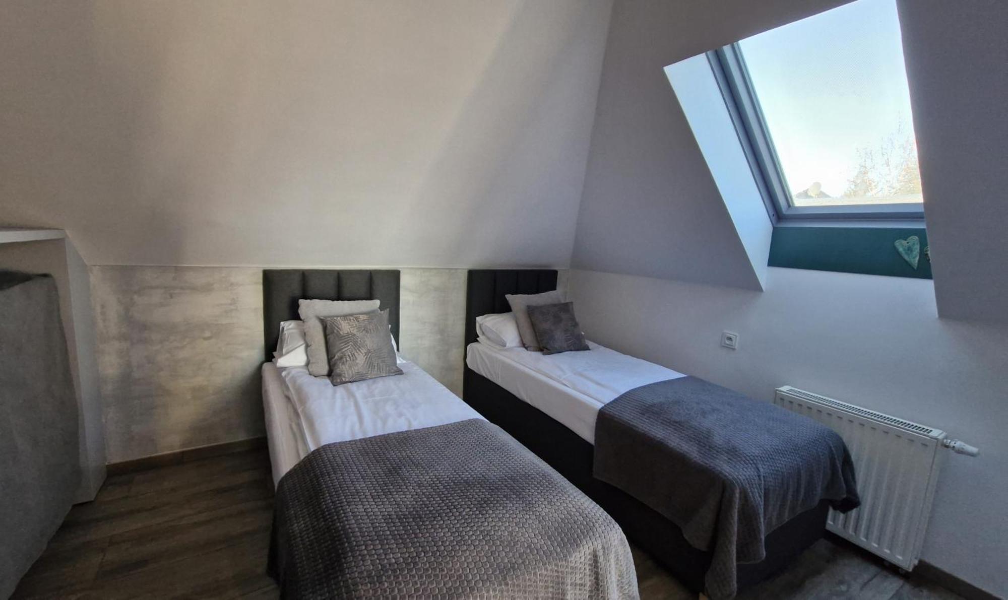 Swit - Apartament W Jezowie Sudeckim Jezow Sudecki المظهر الخارجي الصورة